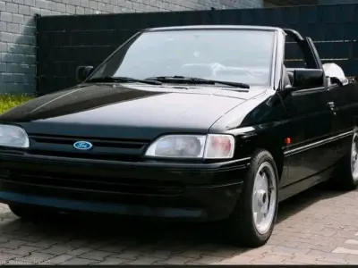 Gebraucht Ford Escort Cabriolet 105 PS (77 kW) 1991 Schwarz Cabrio
