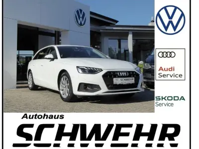Gebraucht Audi A4 Ambiente 163 PS (119 kW) 2023 Weiß Kombi