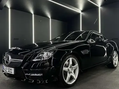 Gebraucht Mercedes SLK200 AMG line 184 PS (135 kW) 2011 Schwarz Cabrio
