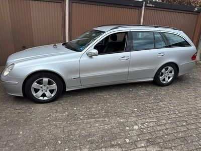 Mercedes E280