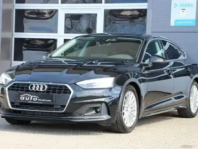 Gebraucht Audi A5 Sportback Comfort 190 PS (139 kW) 2020 Schwarz Kleinwagen