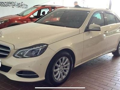 Mercedes E220