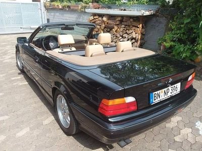 Second-hand BMW 328 Cabriolet Sport Line 193 CP (141 kW) 1998 Negru Cabrio
