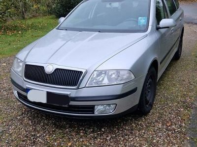 gebraucht Skoda Octavia Combi 1.9 TDI DPF Ambiente Klima AHK