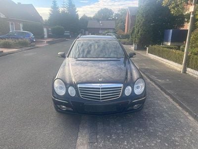 Mercedes E320