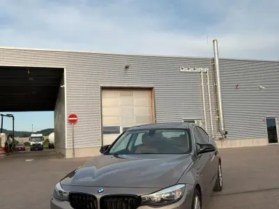 Gebraucht BMW 325 Gran Turismo Luxury Line 218 PS (160 kW) 2014 Gold Coupé