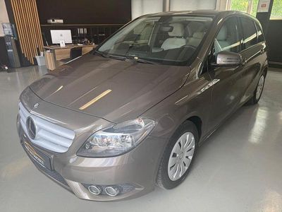 Mercedes B180