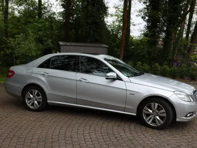 Gebraucht Mercedes E350 Elegance 231 PS (169 kW) 2010 Silber Limousine