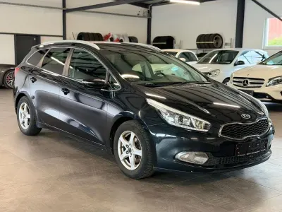 Gebraucht Kia Ceed Edition 7 135 PS (99 kW) 2015 Schwarz Kleinwagen