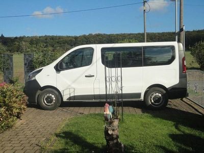 Usata Opel Vivaro 120 CV (88 kW) 2015 Bianco Monovolume