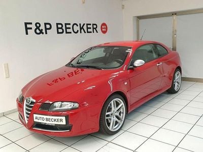 Usata Alfa Romeo GT Quadrifoglio Verde 166 CV (122 kW) 2008 Rosso Coupé