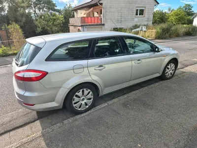 Gebraucht Ford Mondeo 140 PS (102 kW) 2008 Grau Kombi