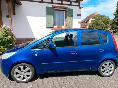 Gebraucht Mitsubishi Colt 95 PS (69 kW) 2006 Blau Kombi