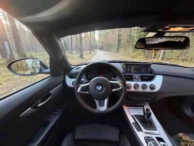 Gebraucht BMW Z4 Sport Line 184 PS (135 kW) 2013 Schwarz Cabrio