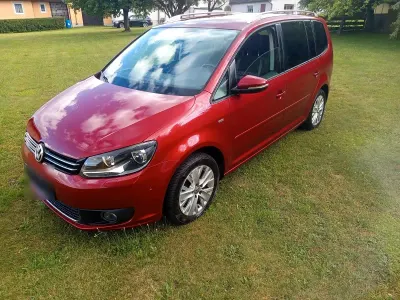Gebraucht VW Touran 105 PS (77 kW) 2014 Rot Van / Kleinbus