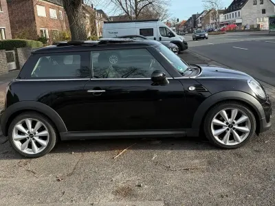 Usado Mini Cooper 98 CV (72 kW) 2011 Negro Utilitario