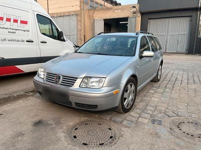 Gebraucht VW Bora 115 PS (84 kW) 2004 Silber Kombi