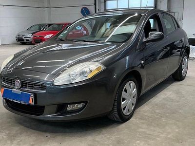 Gebraucht Fiat Bravo Dynamic 120 PS (88 kW) 2009 Grau Kleinwagen
