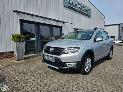 Gebraucht Dacia Sandero Stepway 90 PS (66 kW) 2016 Grau Limousine