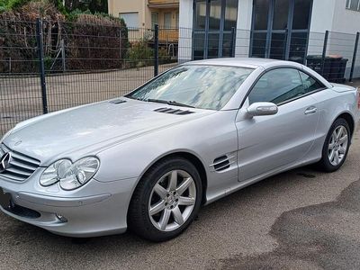 Usata Mercedes SL350 245 CV (180 kW) 2005 Argento Cabrio