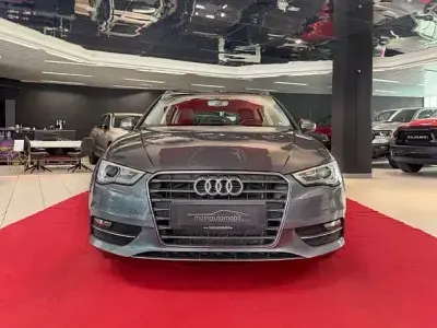 Gebraucht Audi A3 Ambiente 150 PS (110 kW) 2015 Grau Limousine