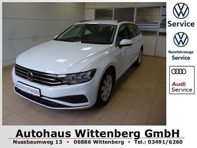 Gebraucht VW Passat S 150 PS (110 kW) 2022 Weiß Kombi