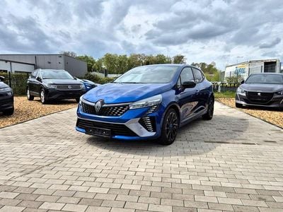 Usata Renault Clio V Esprit Alpine 143 CV (105 kW) 2024 Blu Berlina