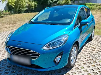 Gebraucht Ford Fiesta Titanium 101 PS (74 kW) 2017 Blau Kleinwagen