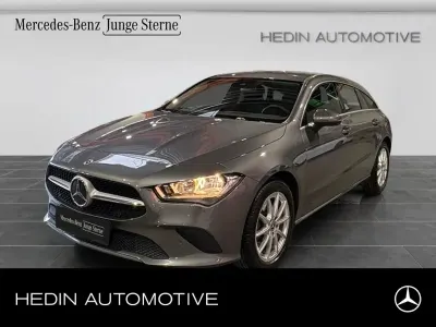 Używany Mercedes CLA200 150 KM (110 kW) 2022 Szary Sedan/Limuzyna