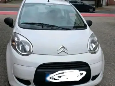 Gebraucht Citroën C1 67 PS (49 kW) 2010 Weiß Kleinwagen