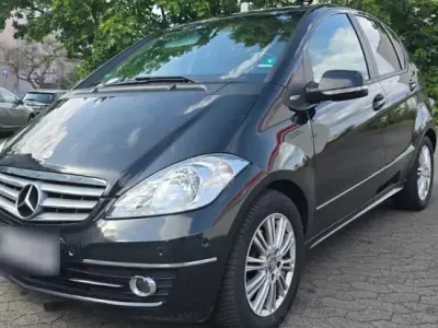 Gebraucht Mercedes A160 75 PS (55 kW) 2010 Schwarz Limousine