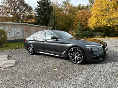 Gebraucht BMW 520 M Sport 190 PS (139 kW) 2017 Schwarz Limousine
