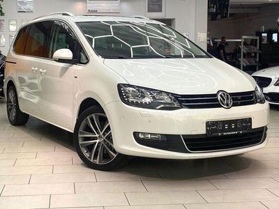 Gebraucht VW Sharan 140 PS (102 kW) 2014 Oryxweiß perlmutteffekt Van / Kleinbus