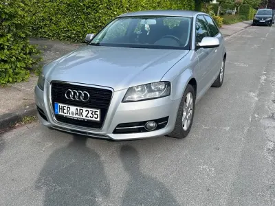 Gebraucht Audi A3 Ambition 125 PS (91 kW) 2011 Silber Kleinwagen