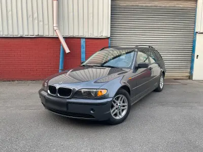 Gebraucht BMW 318 143 PS (105 kW) 2002 Grau Kleinwagen