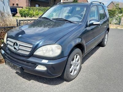 Mercedes ML270