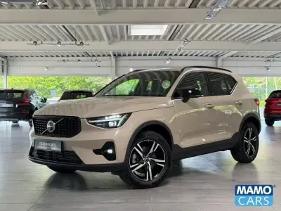 Gebraucht Volvo XC40 Plus 163 PS (119 kW) 2025 Beige SUV