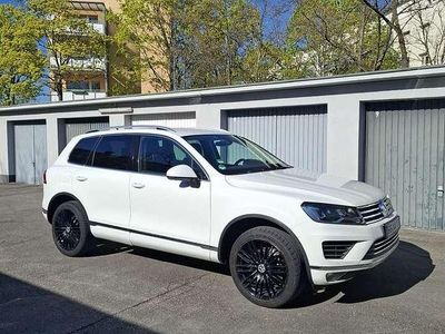 Gebraucht VW Touareg 204 PS (150 kW) 2014 SUV