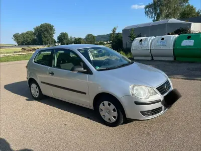 Gebraucht VW Polo Trendline 54 PS (39 kW) 2005 Silber Kleinwagen