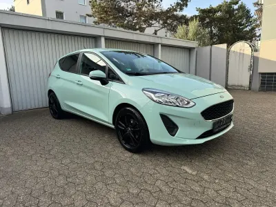 Gebraucht Ford Fiesta 101 PS (74 kW) 2018 Grün Kleinwagen