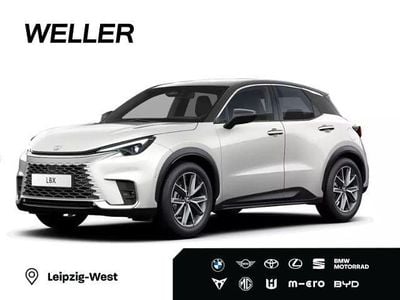085)/ black (202) (weiss Neu 2026 Lexus LBX SUV | 41.990 €