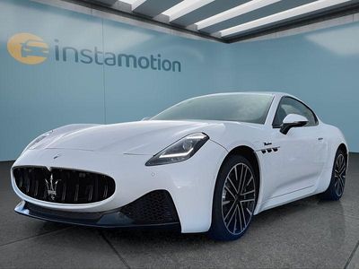 Gebraucht Maserati Granturismo 491 PS (361 kW) 2024 Weiß Coupé