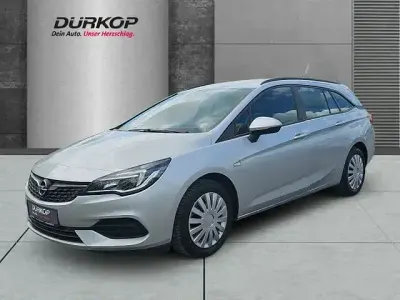 Usata Opel Astra Edition 110 CV (80 kW) 2020 Argento Station wagon