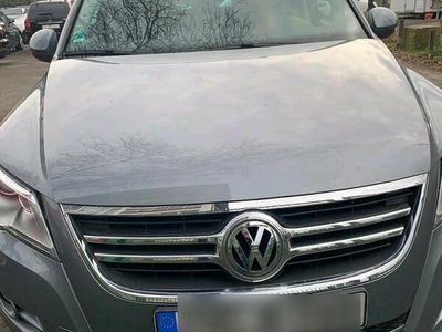 gebraucht VW Tiguan 2.0 4MOTION ALLRAD XENON STANDHEIZUNG AUT AHK