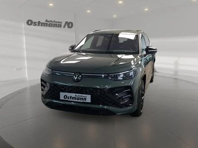 Gebraucht VW Tayron R-line 272 PS (200 kW) 2025 Cipressinogrün metallic SUV