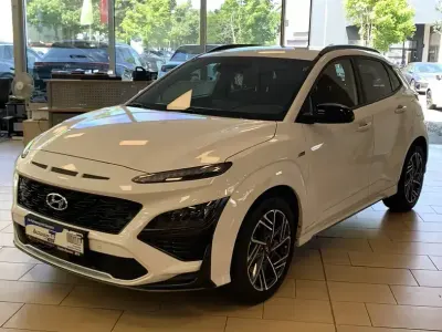 Gebraucht Hyundai Kona N Line 199 PS (146 kW) 2023 Weiß SUV