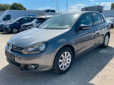 Gebraucht VW Golf VII Style 105 PS (77 kW) 2012 Grau Limousine