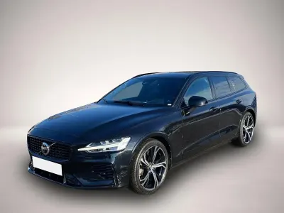 Gebraucht Volvo V60 Ultimate 455 PS (334 kW) 2022 Manufacturer Kombi