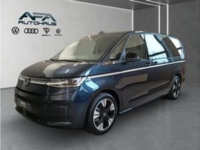 Neu VW Multivan 150 PS (110 kW) 2026 Blau (starlight blue) Van