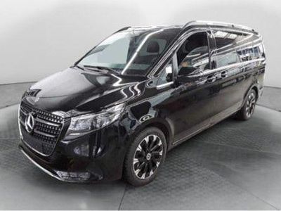 Usata Mercedes V250 Avantgarde 190 CV (139 kW) 2024 Nero Monovolume